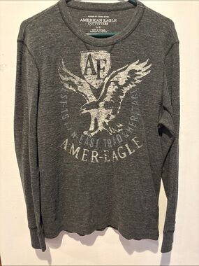 American Eagle Outfitters Charcoal Gray Long-Sleeve Graphic Tee